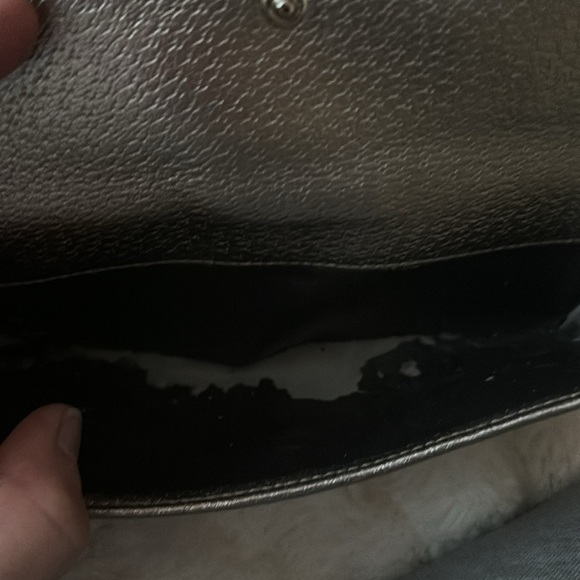 GUCCI Flap/Snap wallet GG Canvas leather trim authentic snap are tight - Picture 3 of 12